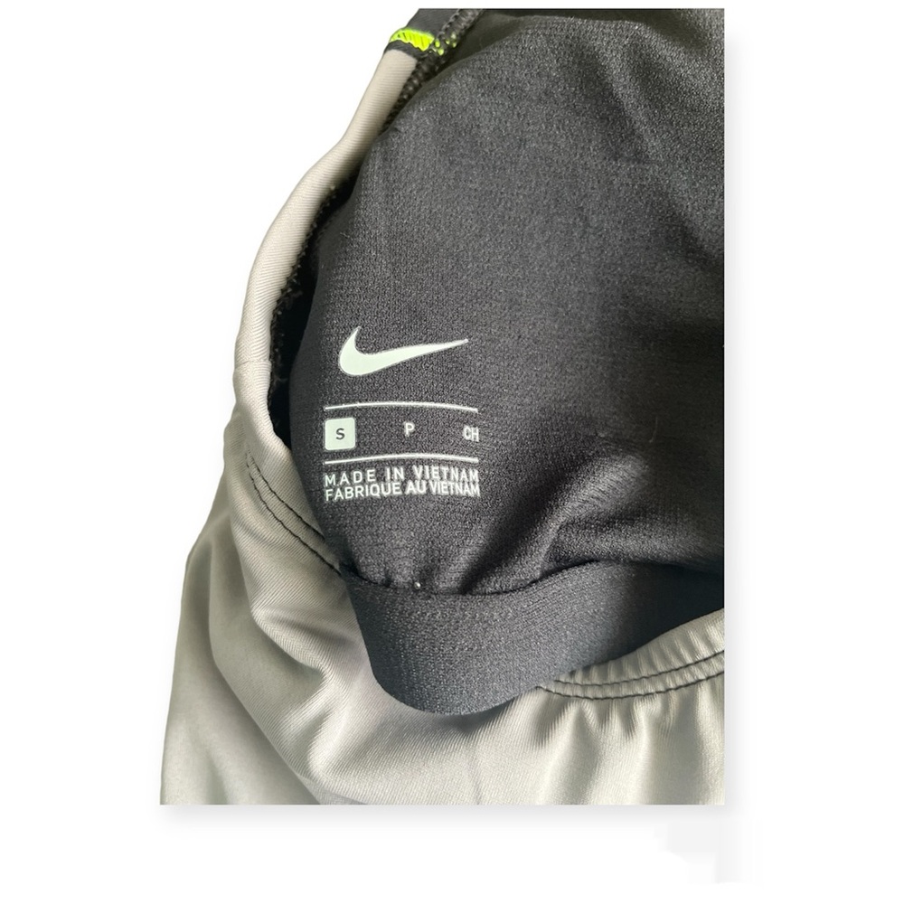Nike Girl Swimsuit - Picture 4 of 6